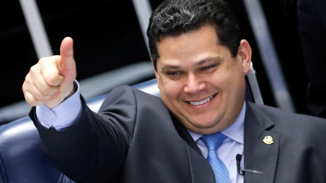 PT confirma apoio a Alcolumbre na disputa pela presidência do Senado em 2025