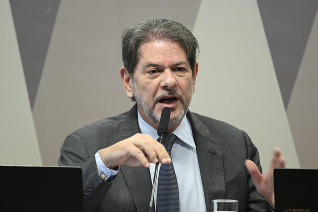 Cid e Capitão Wagner lideram disputa pelo Senado, mostra Genial/Quaest