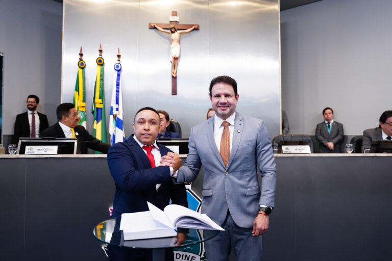 Popó da Torcida assume mandato como vereador de Fortaleza