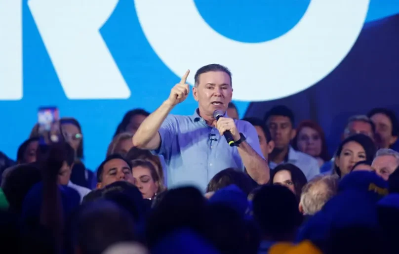Em ato de Ciro, Alcides Fernandes faz críticas à segurança no Ceará: ‘Vamos botar o PT pra correr’