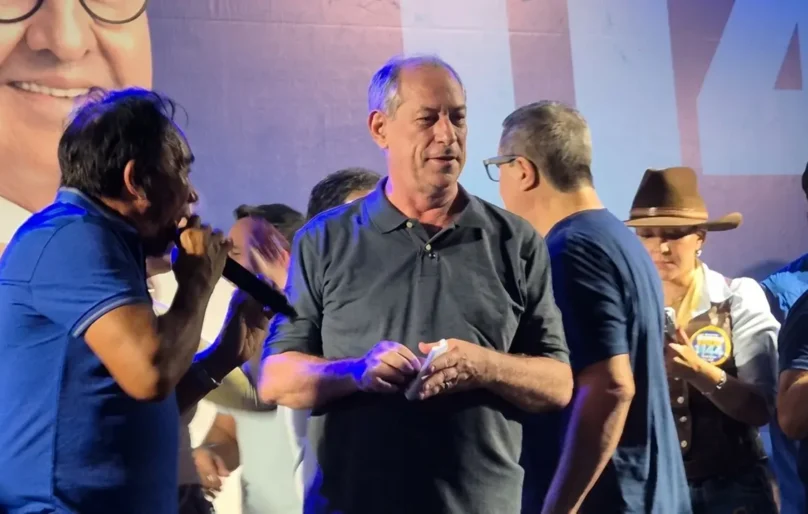 Ciro diz que nunca votou em Bolsonaro: ‘Querem distrair a população’ no Ceará