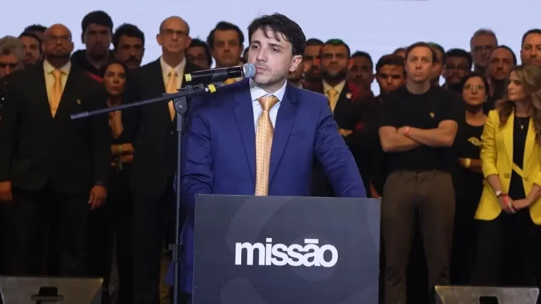 Missão oficializa Renan Santos como candidato à presidência: "Nós construímos o próprio caminho"