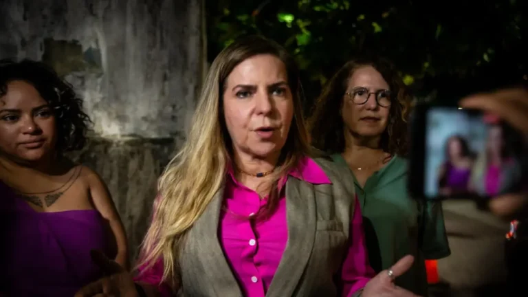 Indicada na chapa de Elmano, Luizianne diz que diferenças ficam no passado: 'O que me cabe é somar'