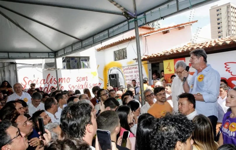 PSB oficializa Cid Gomes como candidato à reeleição ao senado na chapa de Elmano