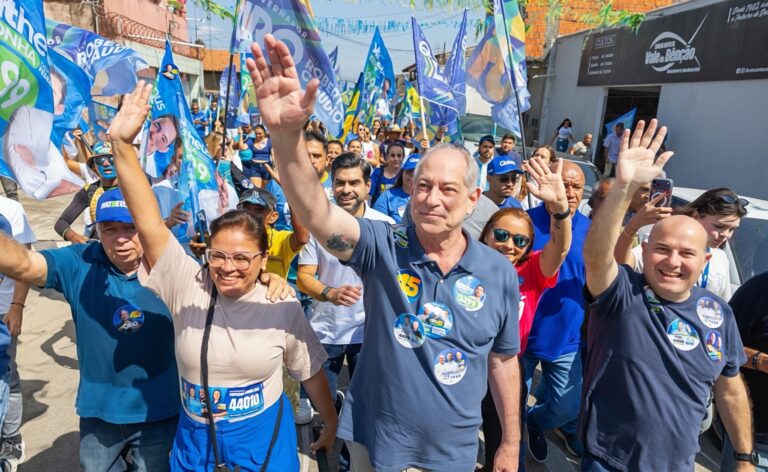 Ciro diz que Renan Santos é “um talento” e afirma que inteligência do presidenciável é “interessante”