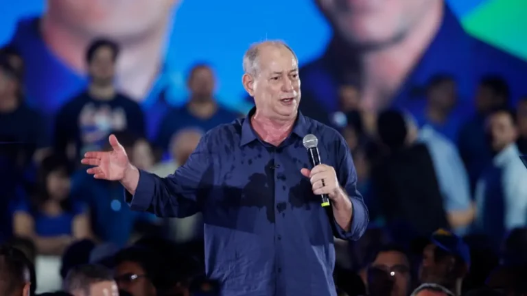 TRE-CE determina remoção de live de Ciro Gomes por propaganda eleitoral antecipada