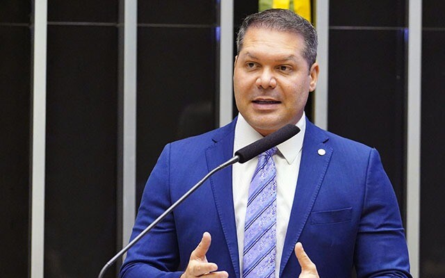 Justiça Eleitoral do Ceará dá prosseguimento à ação penal contra ex-deputado Heitor Freire