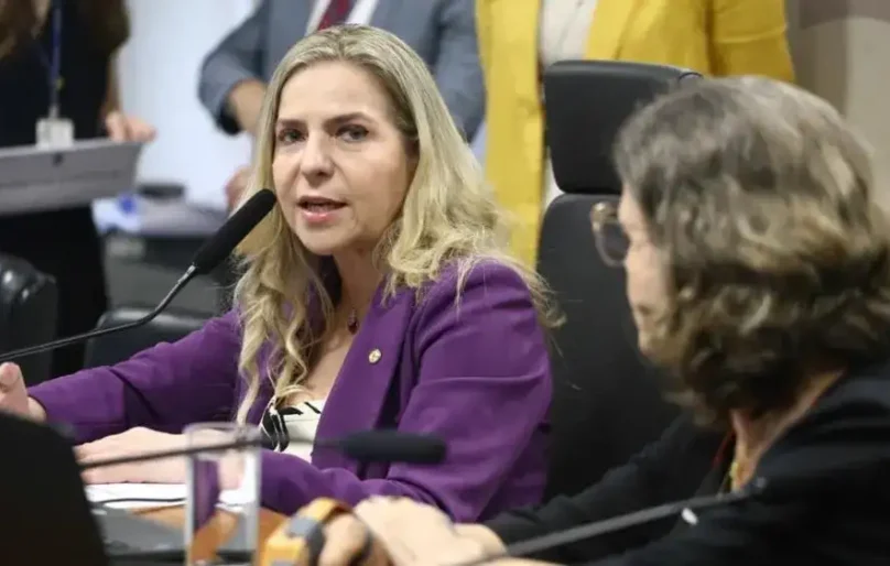 Luizianne é escolhida candidata ao Senado na chapa governista; Chagas Vieira será suplente