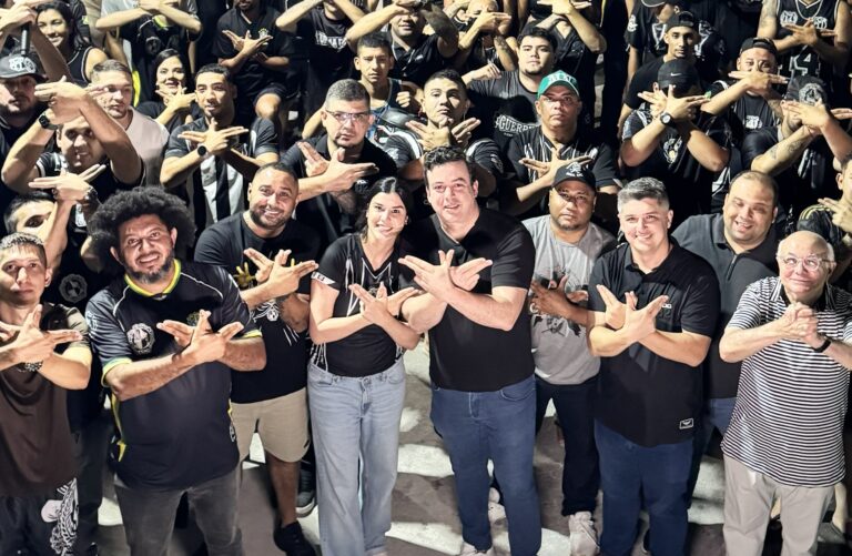 Manoela Pimenta recebe apoio da Cearamor para deputada estadual