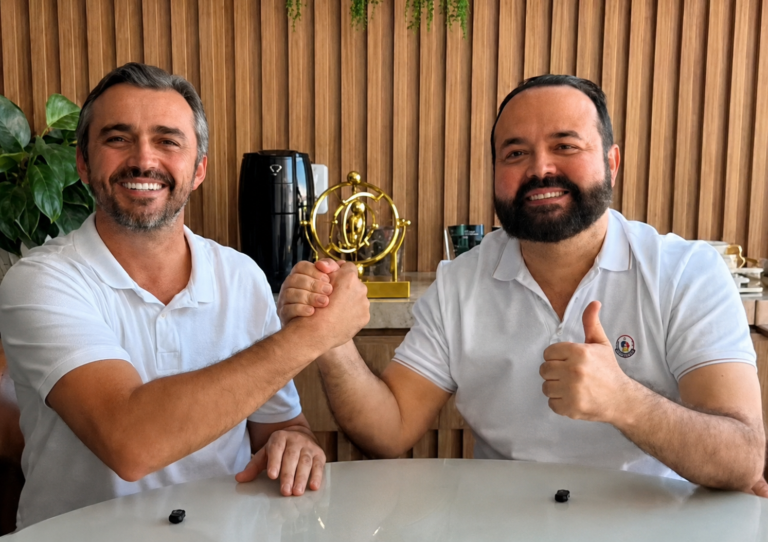 Nelinho retira candidatura a federal e anuncia apoio a Wellington Saboia