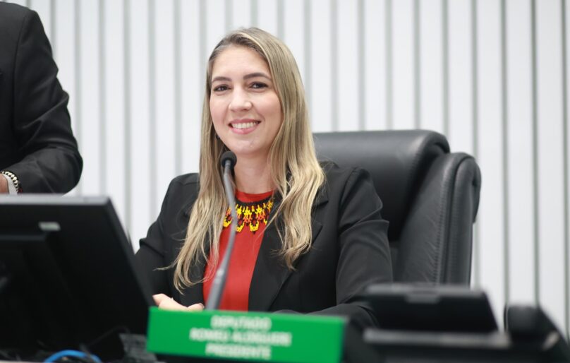 No dia do seu aniversário, Larissa Gaspar lança candidatura a deputada federal neste sábado (29)