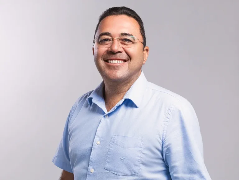 Prefeito de São Gonçalo publica vídeo pedindo bênçãos ao município