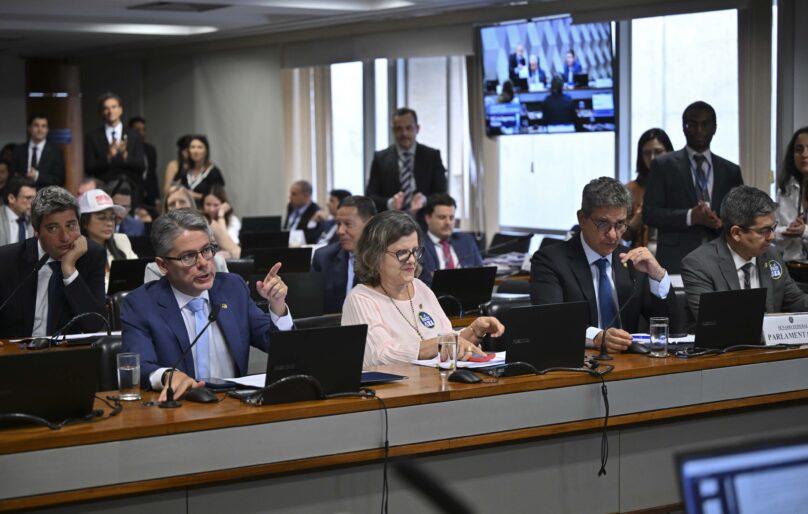 CCJ do Senado aprova texto-base da PEC da Segurança Pública