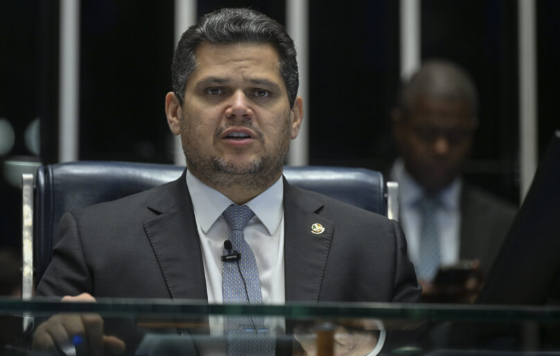 Alcolumbre reage a ataques de senadores: “querem ganhar a eleição ofendendo”