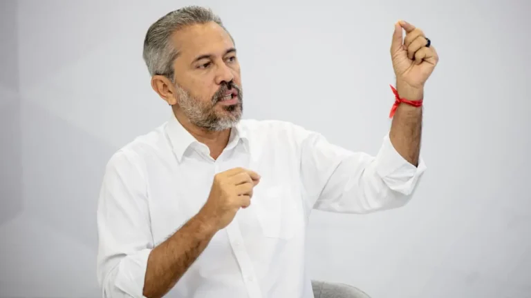 Pesquisa Quaest CE: 49% dos cearenses aprovam e 38% desaprovam o Governo Elmano