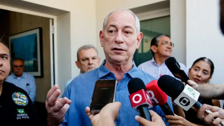 Ciro defende ‘cuidar do setor de serviços’ no Ceará e propõe programa para zerar dívidas