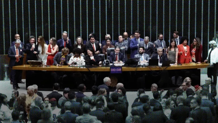 Câmara dos Deputados: entenda a rotina de trabalhos na Casa formada por 513 parlamentares