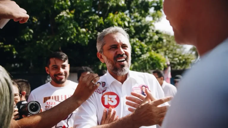 Elmano quer construir 14 Espaços Girassol no Ceará e ampliar políticas para pessoas com deficiência