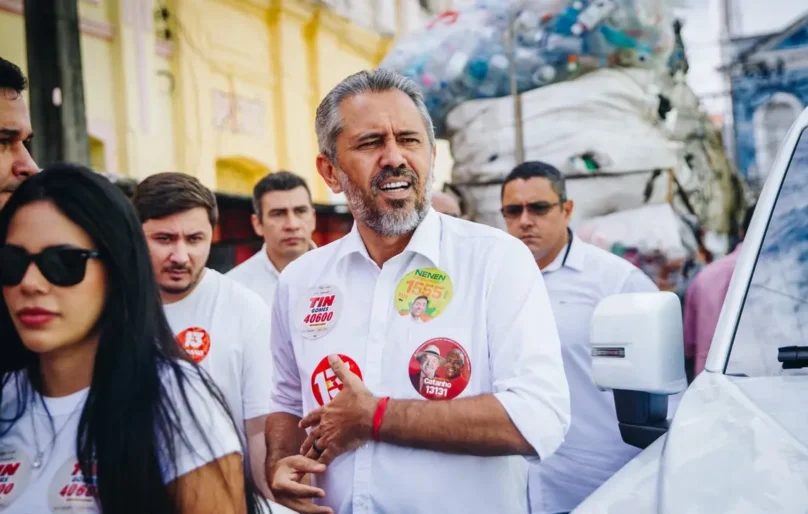 Elmano projeta ‘sinergia’ com o Governo Federal e prefeituras para entregar novas moradias no Ceará