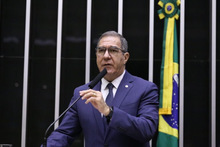 Luiz Gastão destina R$ 8,7 milhões ao esporte e amplia apoio a projetos no Ceará