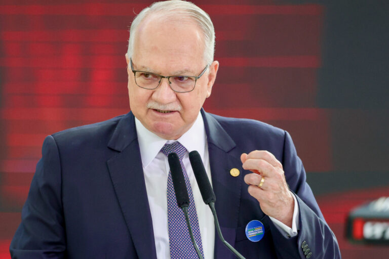 Crise no STF: entenda a disputa entre Fachin, Moraes e Mendonça e o que está em jogo