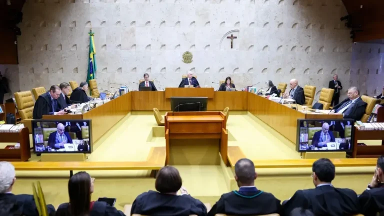 O que se sabe sobre sessão do STF que pode abrir julgamento de Alexandre de Moraes