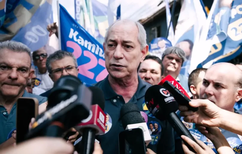 Ciro retoma promessa de campanhas presidenciais e diz que vai tirar cearenses do SPC se eleito