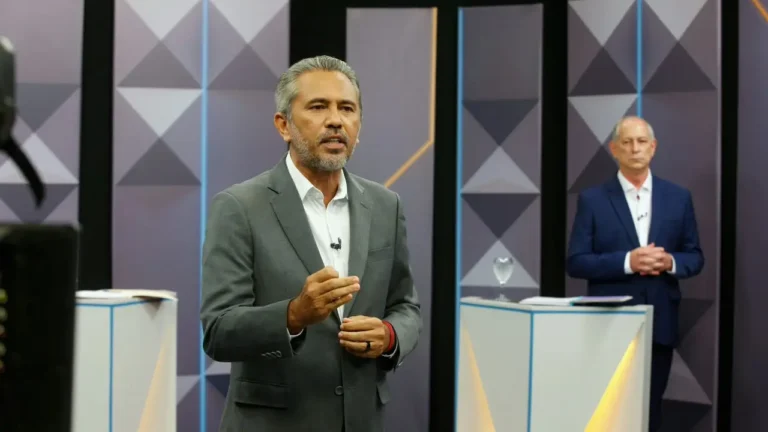 Elmano propõe transporte gratuito em Fortaleza e Ciro rebate: 'Para encher o bolso do Chiquinho'