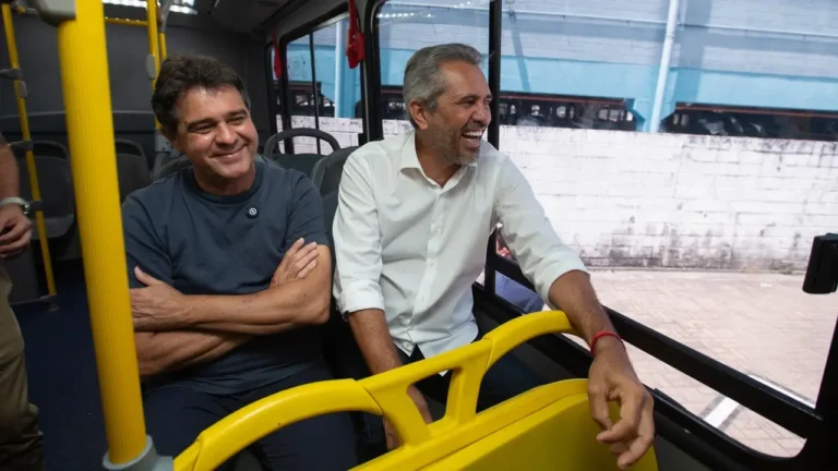 No fim da campanha, Elmano reforça parceria com Evandro em Fortaleza e proposta para o transporte