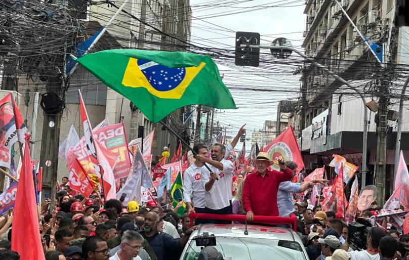 Elmano diz que “bolsonarismo não se cria” no Ceará e destaca mulheres na chapa
