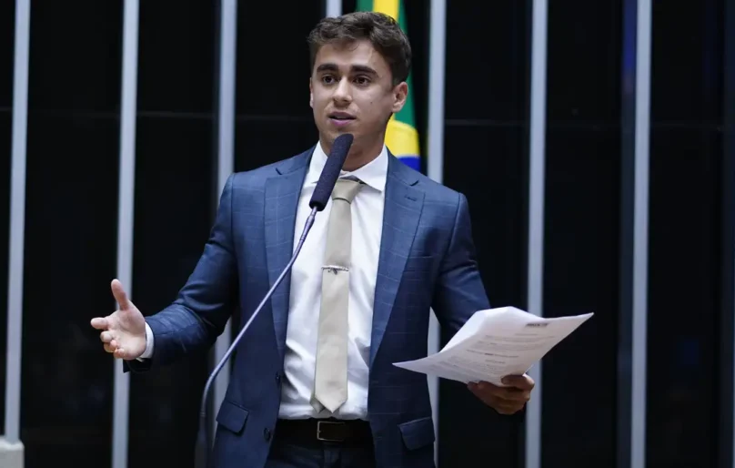 TSE manda Nikolas retirar postagem com desinformação sobre Lula