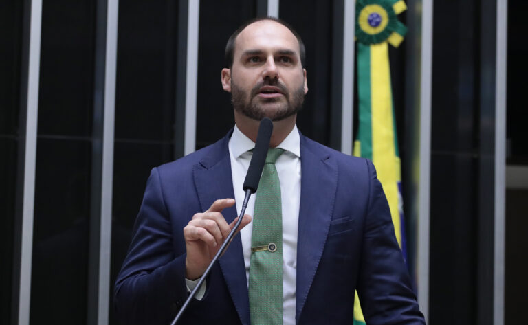 Primeira Turma do STF mantém condenação de Eduardo Bolsonaro