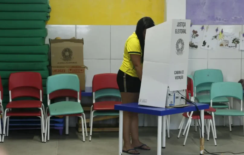 Locais de votação foram abertos e eleições 2026 começam em todo o País