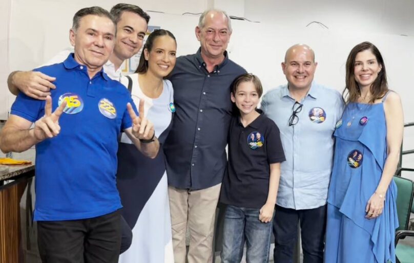 Ciro vota em Fortaleza e acusa Camilo Santana de interferir no pleito