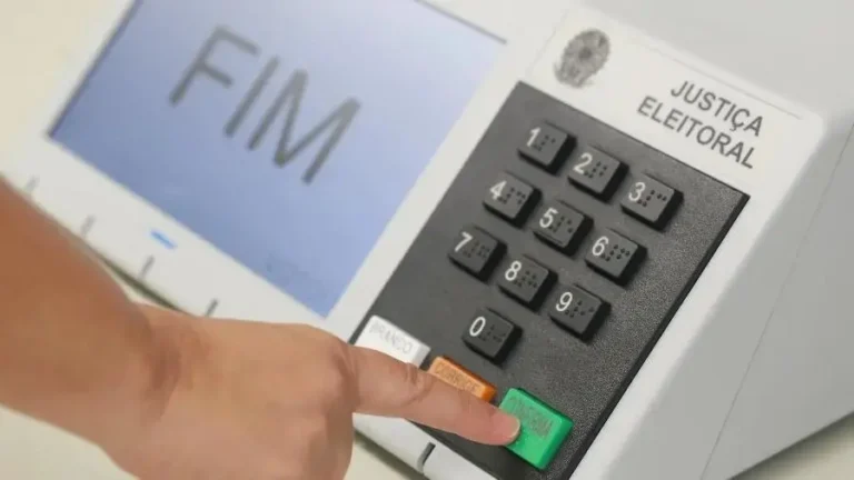 Quem não votou no 1º turno é obrigado a votar no 2º turno?