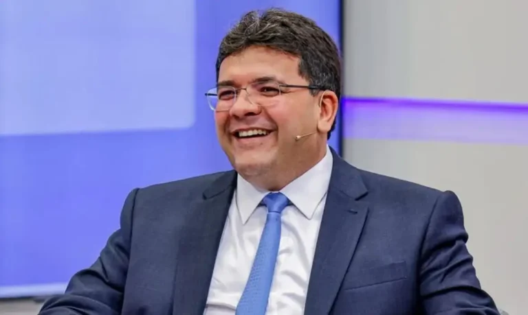 Rafael Fonteles é reeleito governador do Piauí no primeiro turno