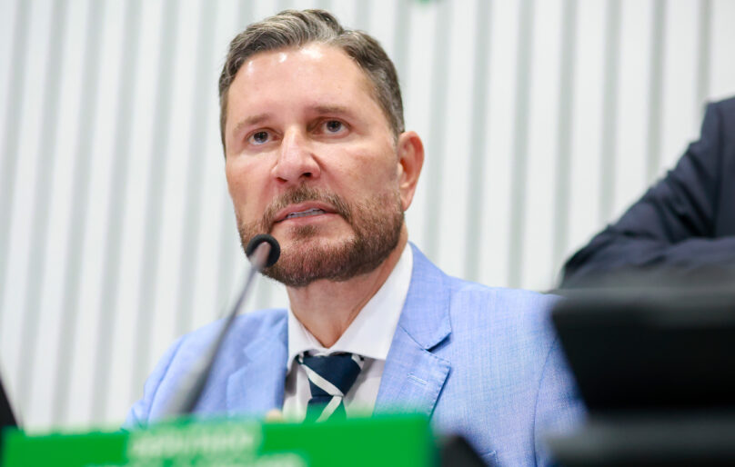 Aldigueri destaca trajetória e reta final da campanha ao lado de apoiadores no Ceará