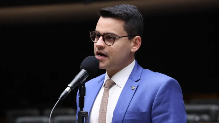 Yury do Paredão é alvo de operação da PF que investiga ilícitos eleitorais