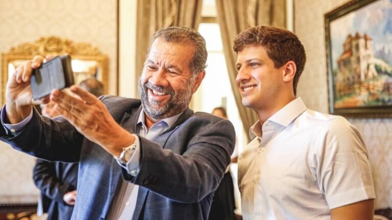 PSB está aberto à possibilidade de se federar ao PDT, afirma Diretório Nacional