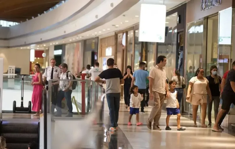 Shoppings de Fortaleza terão lojas fechadas no 1º turno das Eleições 2026; veja funcionamento